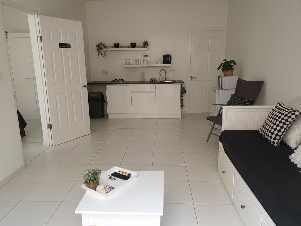 A2 Apartment Budget At Jan Thiel Curacao Ngoại thất bức ảnh